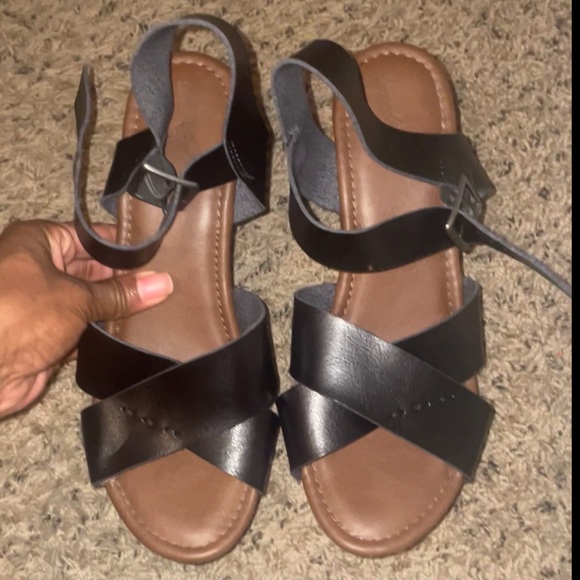 Clogs - Picture 2 of 4